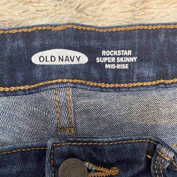 Old Navy Dark Blue Women's Skinny Jeans - Picture 3 of 4